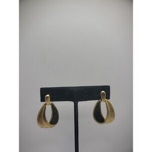 Vintage Earrings Pierced Post Drop Dangle Green Gold Tone Jewelry Costume